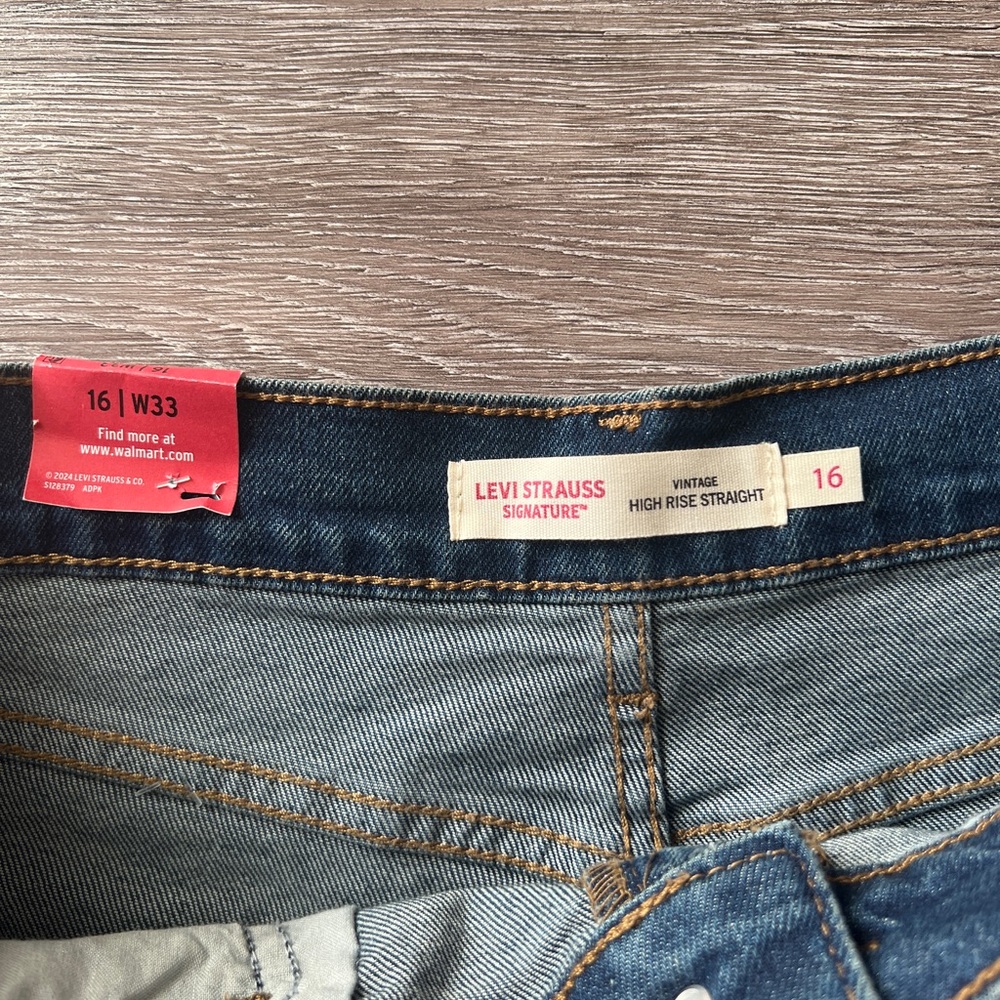 NWT Levi Strauss Signature High Rise Straight Jeans Size 16 W33 Comfort Stretch - Picture 4 of 12